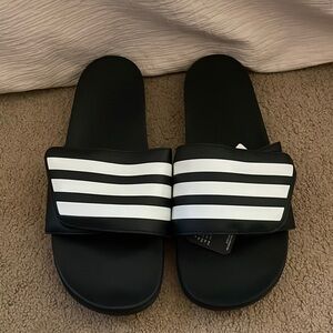 Adidas Men’s Slide Size 10